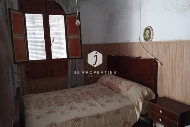 Segunda mano - Chalet -
Los Montesinos