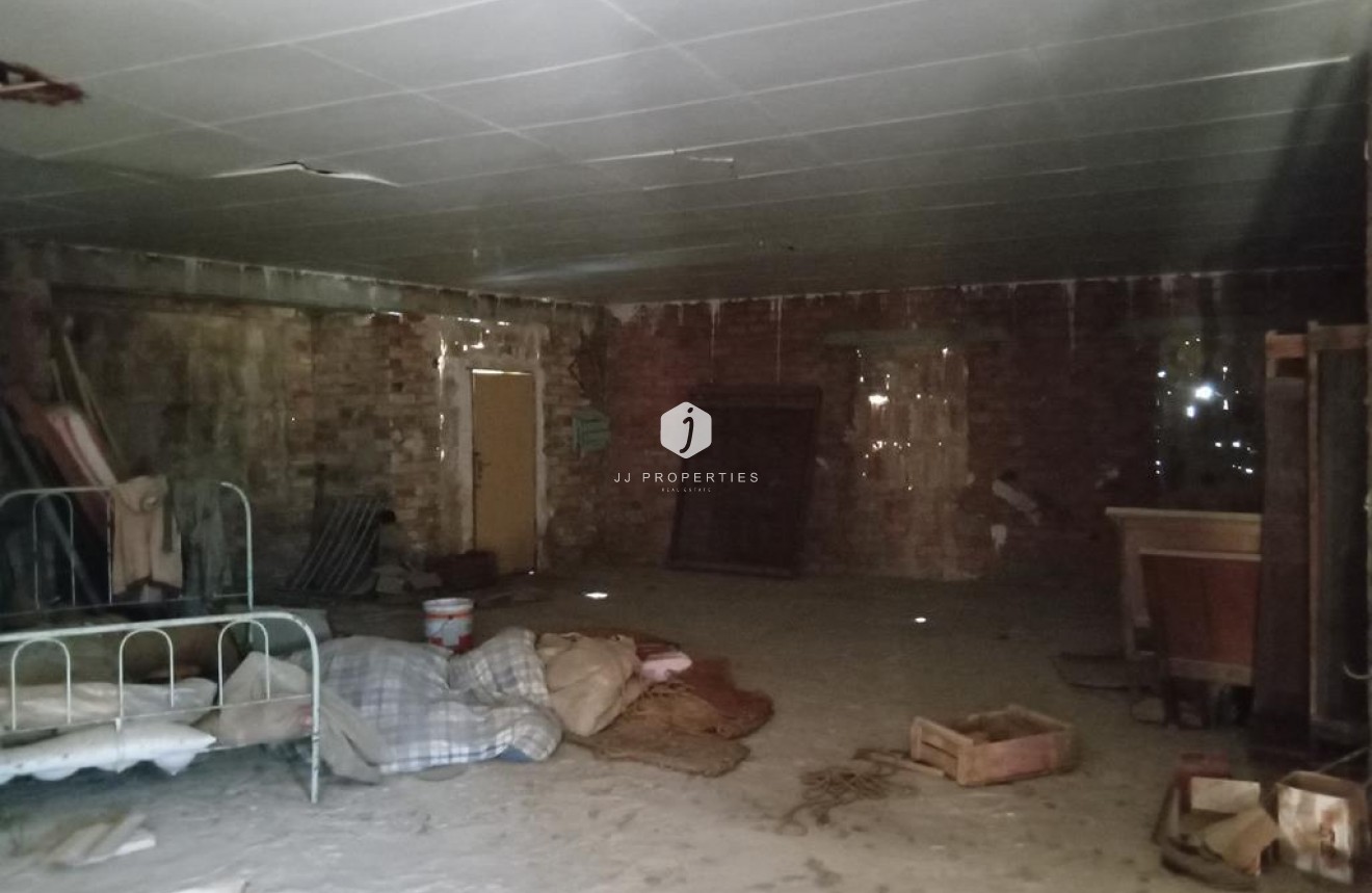 Segunda mano - Chalet -
Los Montesinos