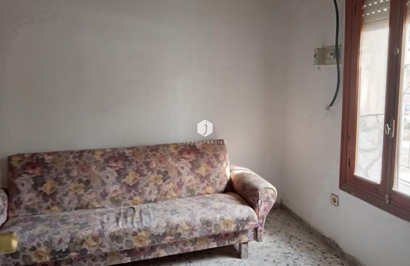 Tweedehands - Chalet -
HurchIllo - PUEBLO CENTRO