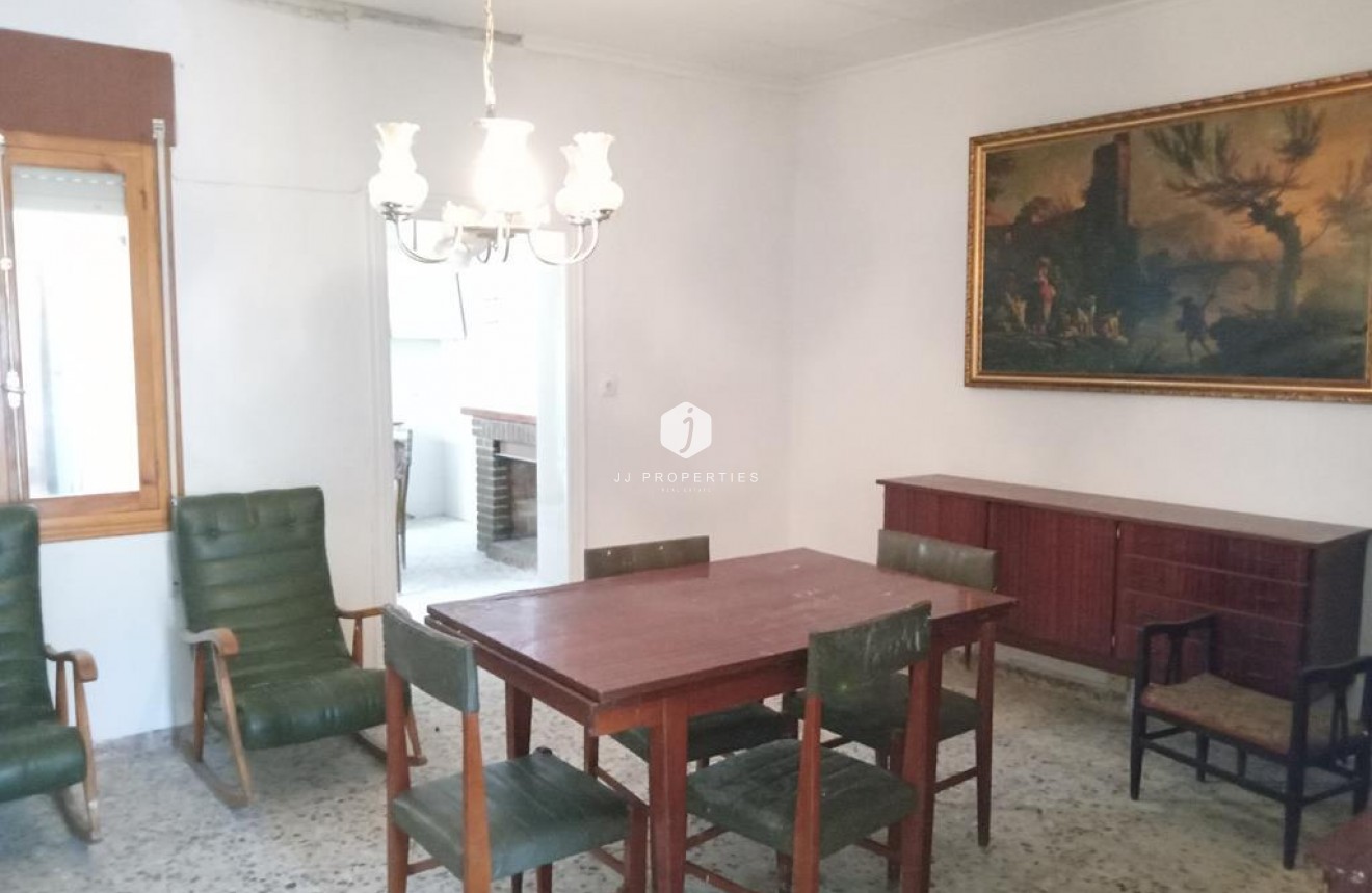 Tweedehands - Chalet -
HurchIllo - PUEBLO CENTRO