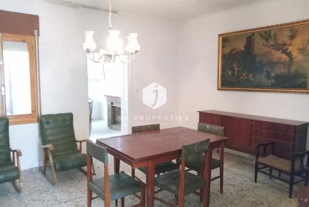 Tweedehands - Chalet -
HurchIllo - PUEBLO CENTRO