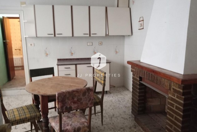 Tweedehands - Chalet -
HurchIllo - PUEBLO CENTRO