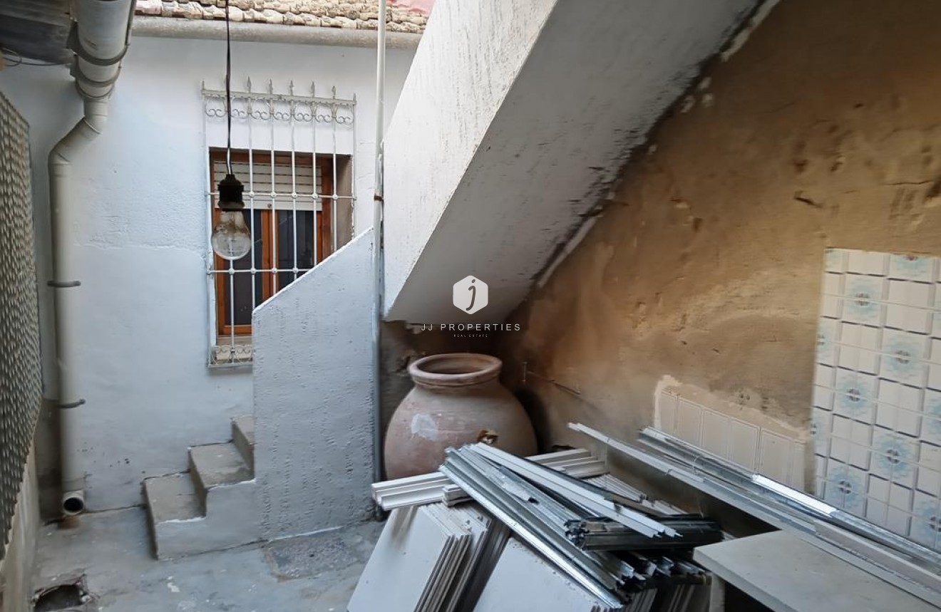 Tweedehands - Chalet -
HurchIllo - PUEBLO CENTRO