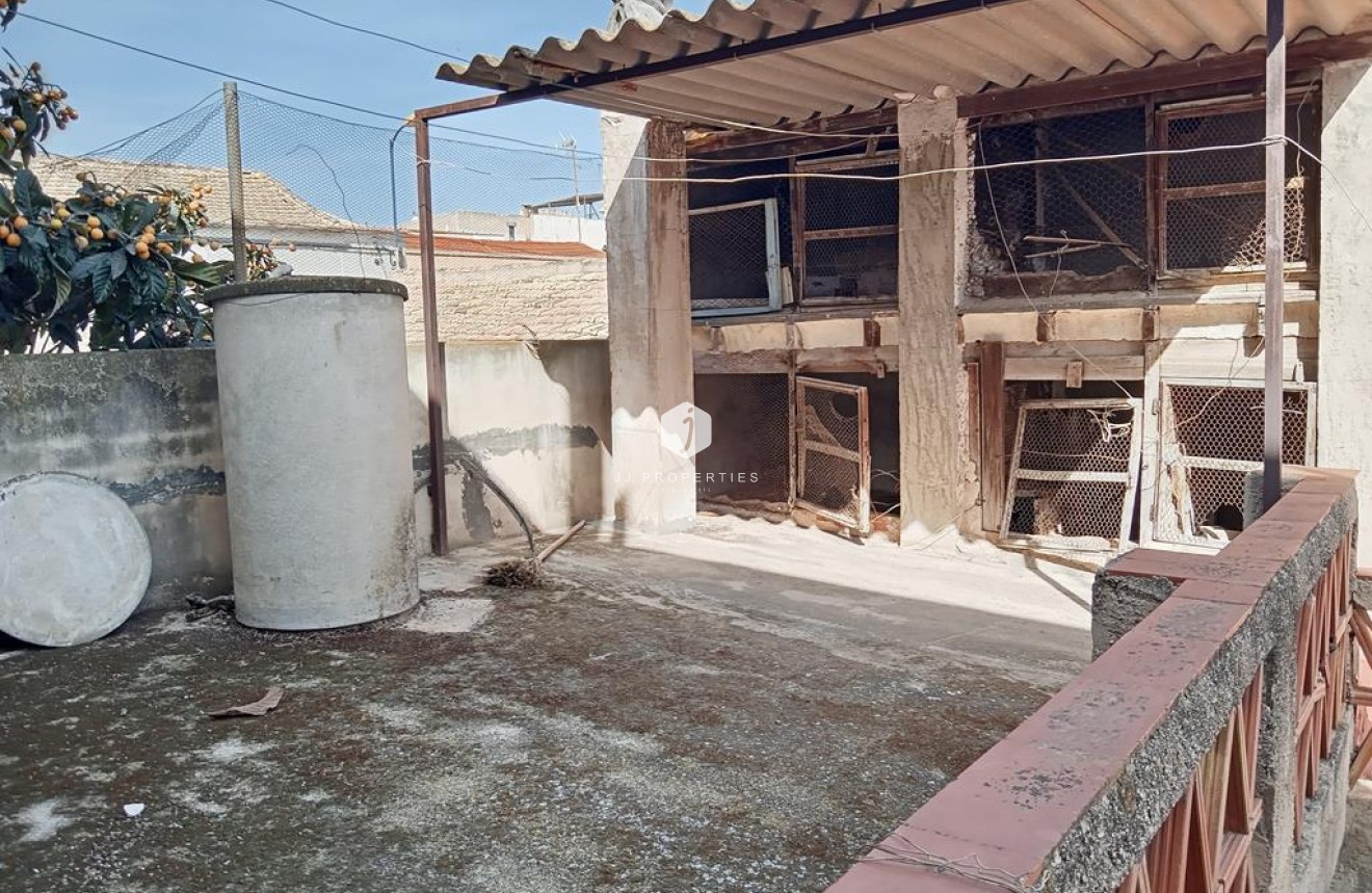 Tweedehands - Chalet -
HurchIllo - PUEBLO CENTRO