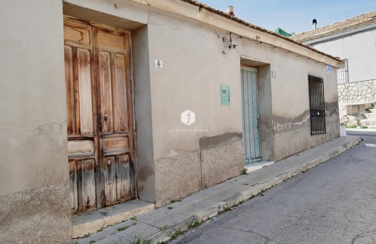 Tweedehands - Chalet -
HurchIllo - PUEBLO CENTRO
