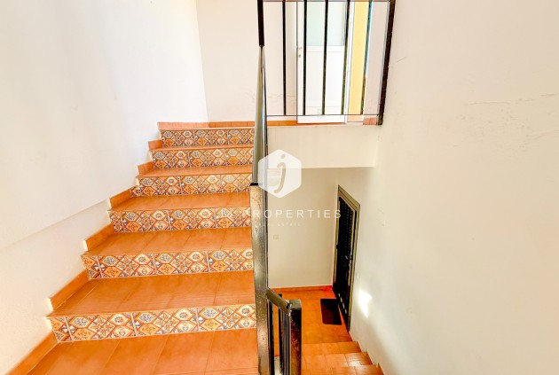 Resale - Apartment / flat -
San Miguel de Salinas - Inland