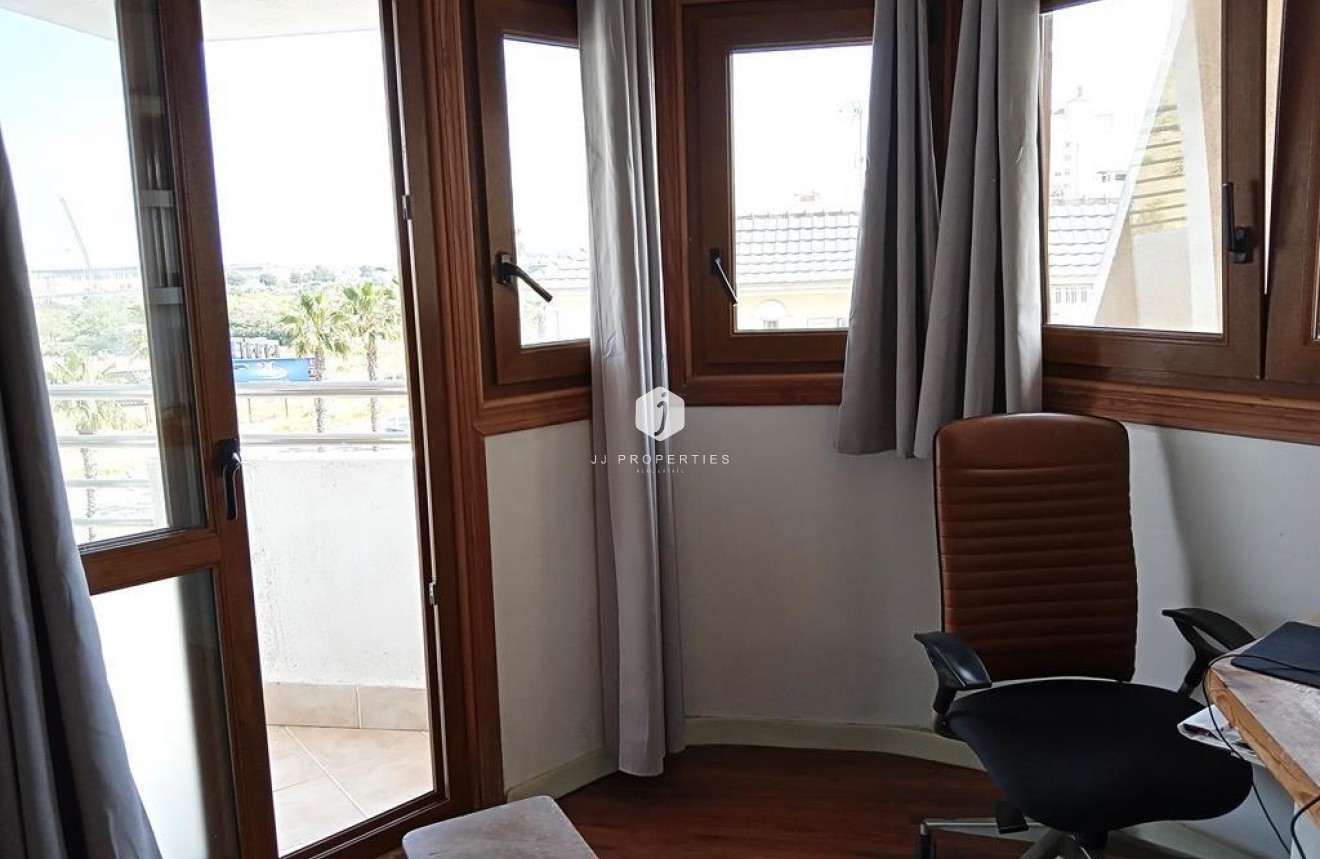 D'occasion - Appartement -
Torrevieja - MAR AZUL LA VELETA