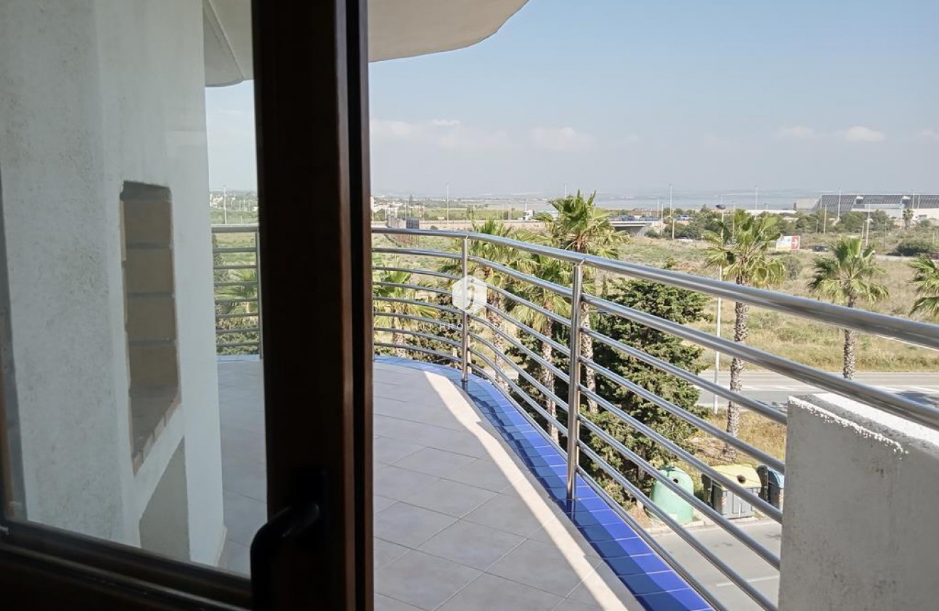 D'occasion - Appartement -
Torrevieja - MAR AZUL LA VELETA