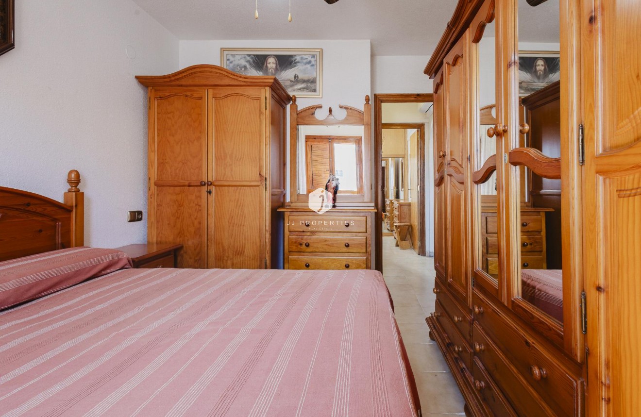 Tweedehands - Penthouse -
Torrevieja - Costa Blanca