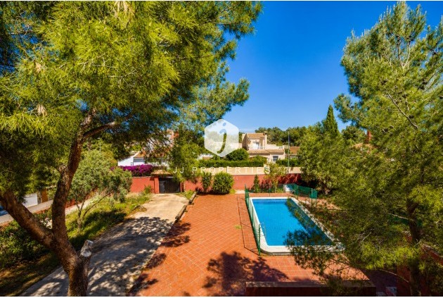 D'occasion - Villa -
San Miguel de Salinas - Inland