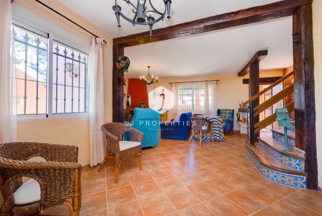 D'occasion - Villa -
San Miguel de Salinas - Inland