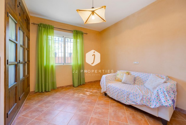 D'occasion - Villa -
San Miguel de Salinas - Inland