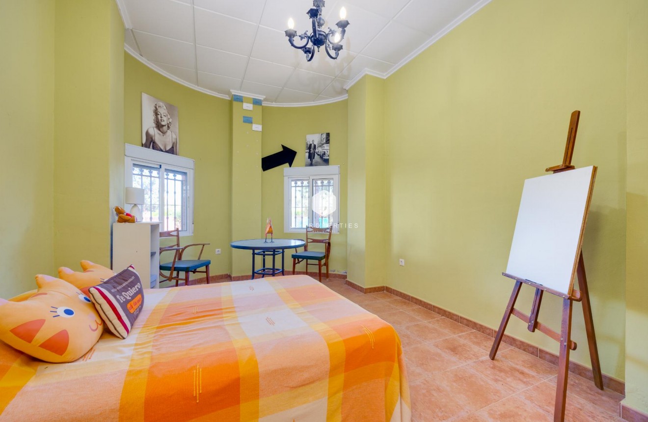 D'occasion - Villa -
San Miguel de Salinas - Inland
