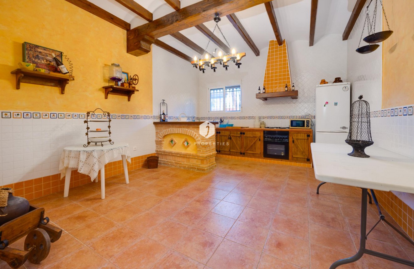 D'occasion - Villa -
San Miguel de Salinas - Inland