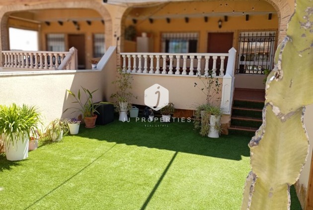 Resale - Chalet -
Guardamar del Segura - Costa Blanca