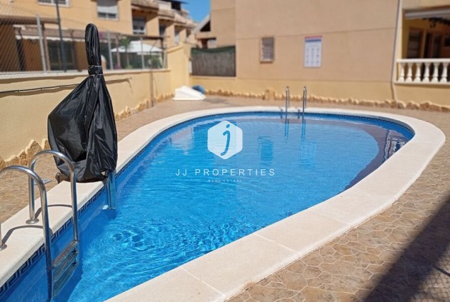 Resale - Chalet -
Guardamar del Segura - Costa Blanca