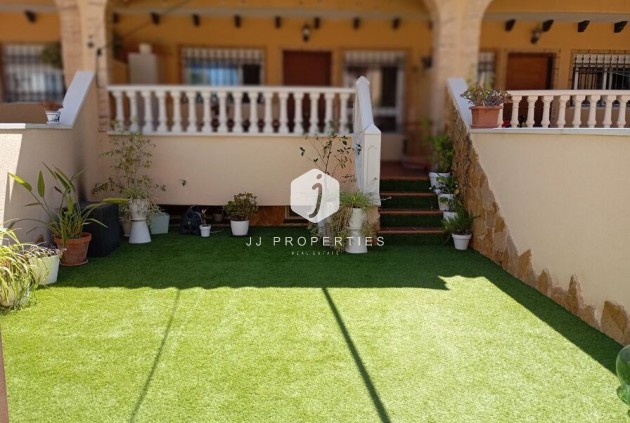 Resale - Chalet -
Guardamar del Segura - Costa Blanca