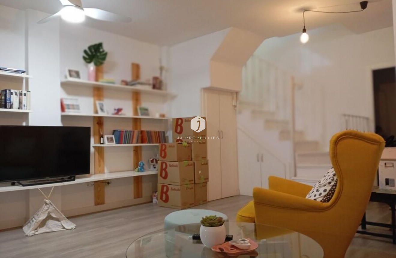 Resale - Chalet -
Guardamar del Segura - Costa Blanca