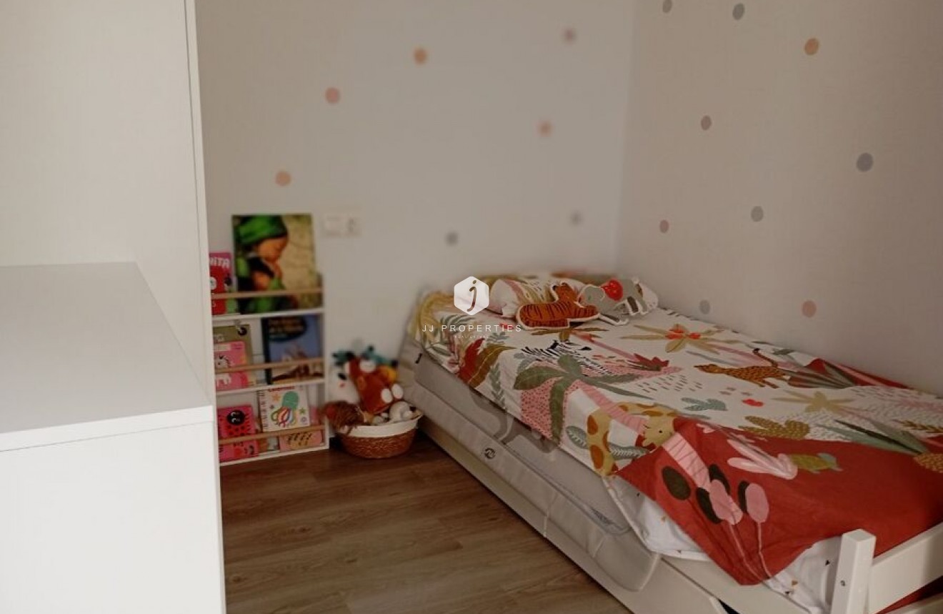 Resale - Chalet -
Guardamar del Segura - Costa Blanca