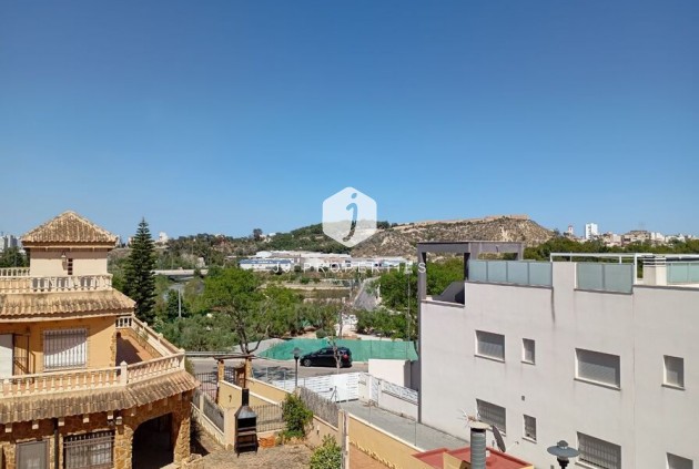 Resale - Chalet -
Guardamar del Segura - Costa Blanca