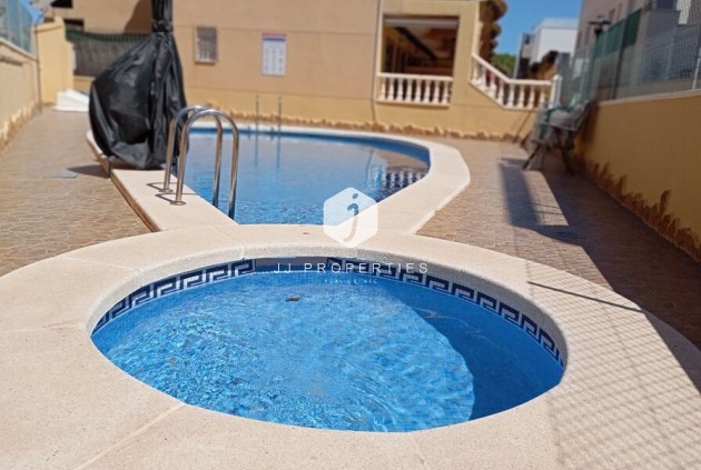 Resale - Chalet -
Guardamar del Segura - Costa Blanca