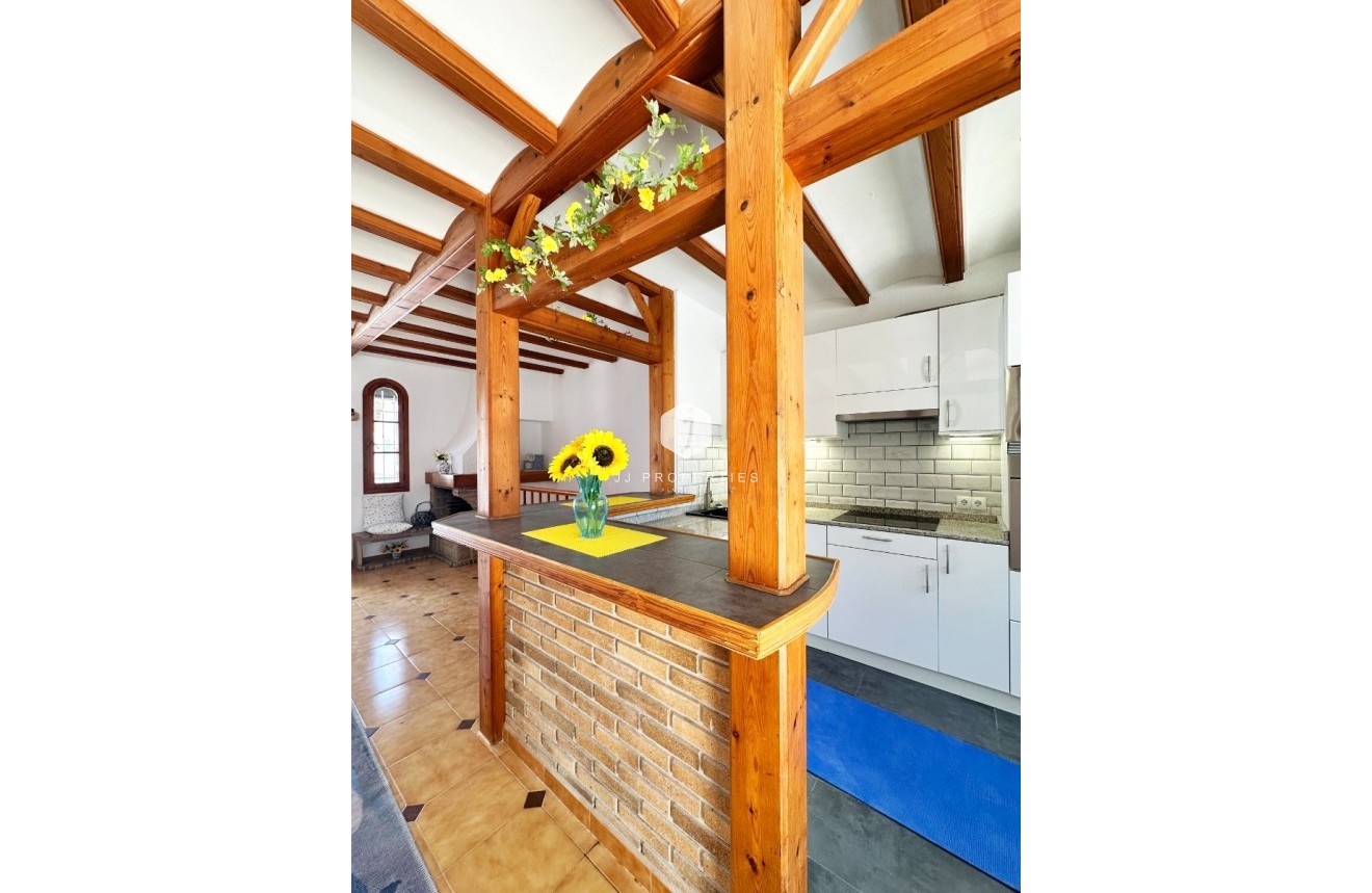 Resale - Chalet -
Orihuela Costa - Costa Blanca