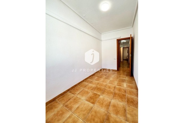 Resale - Chalet -
Orihuela Costa - Costa Blanca