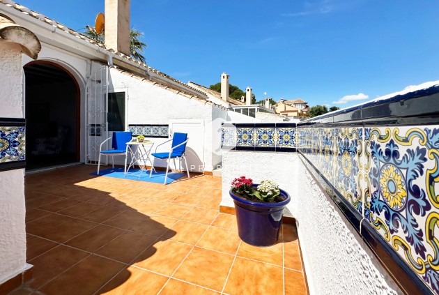 Resale - Chalet -
Orihuela Costa - Costa Blanca