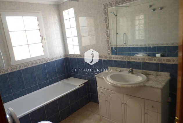 Resale - Chalet -
Playa Flamenca - Costa Blanca