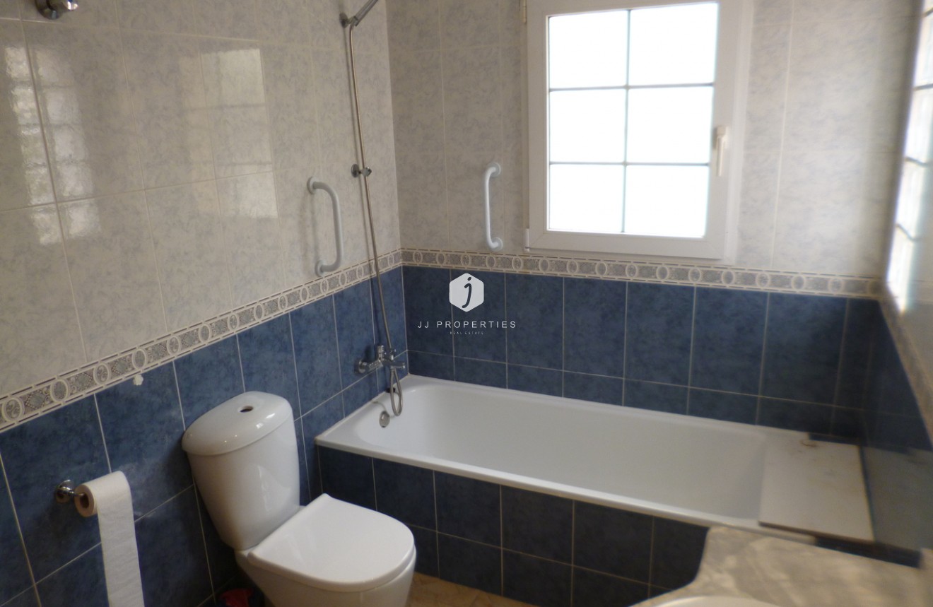 Resale - Chalet -
Playa Flamenca - Costa Blanca