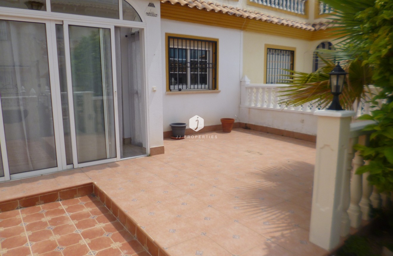 Resale - Chalet -
Playa Flamenca - Costa Blanca