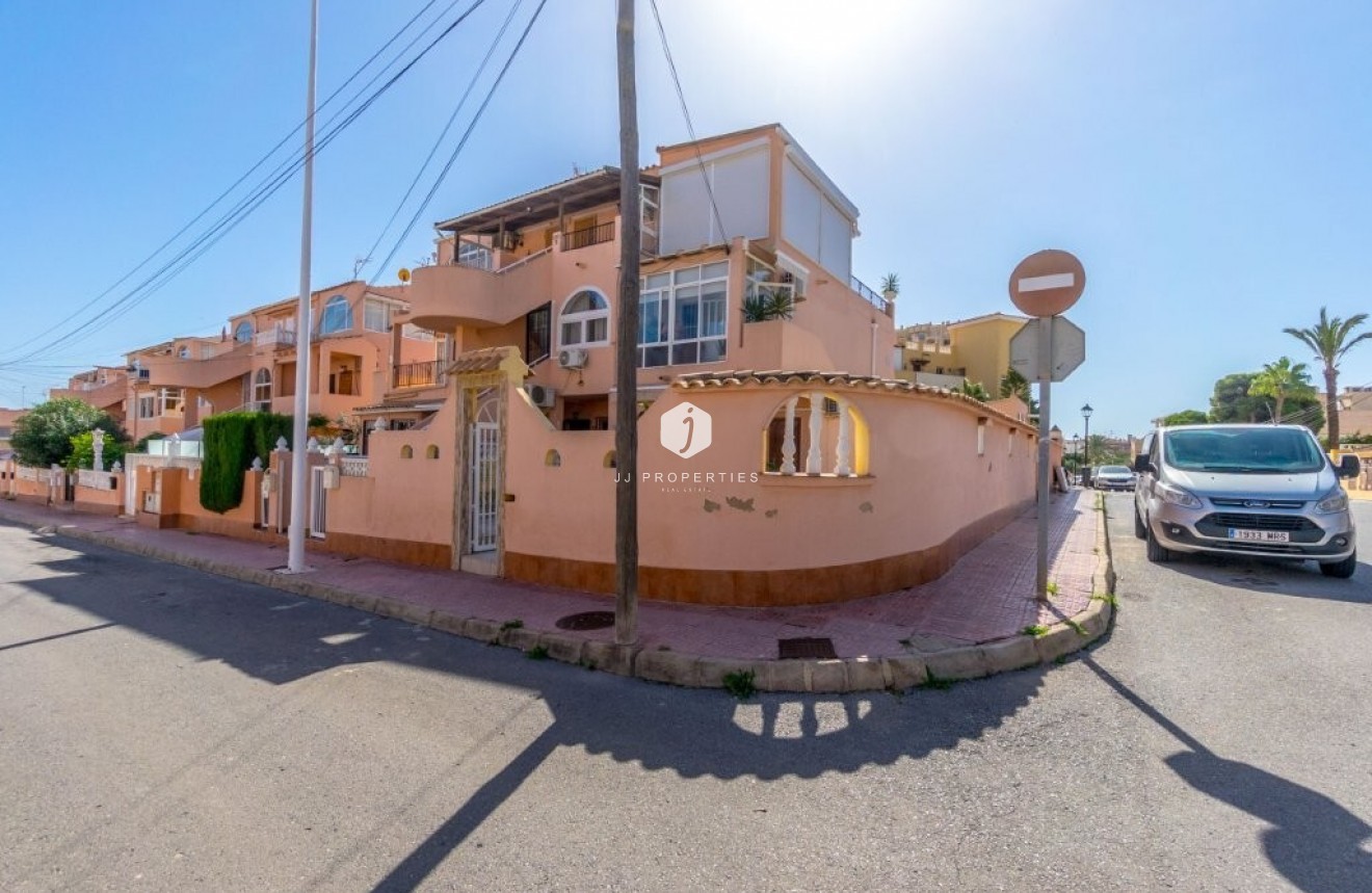 Tweedehands - Appartement / flat -
Torrevieja - La Rosaleda