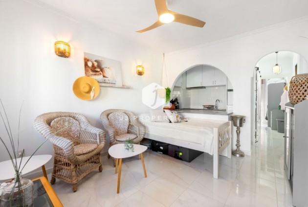 Tweedehands - Appartement / flat -
Torrevieja - La Rosaleda