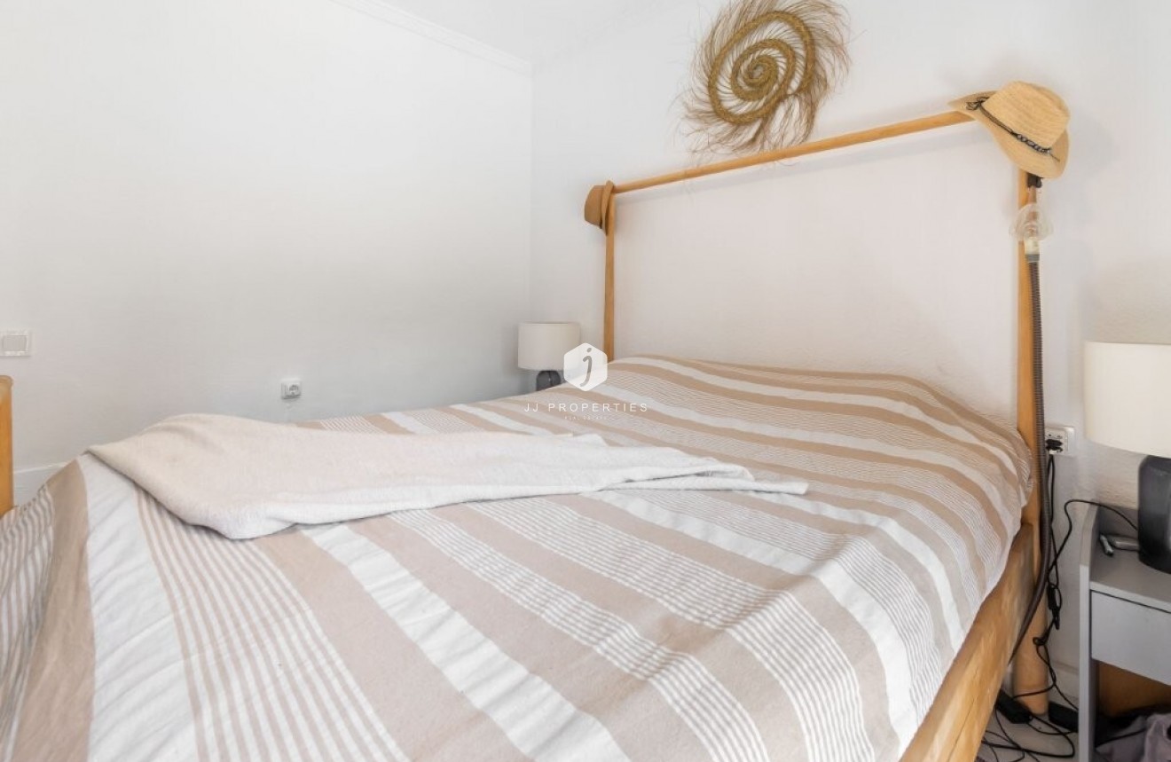 Tweedehands - Appartement / flat -
Torrevieja - La Rosaleda