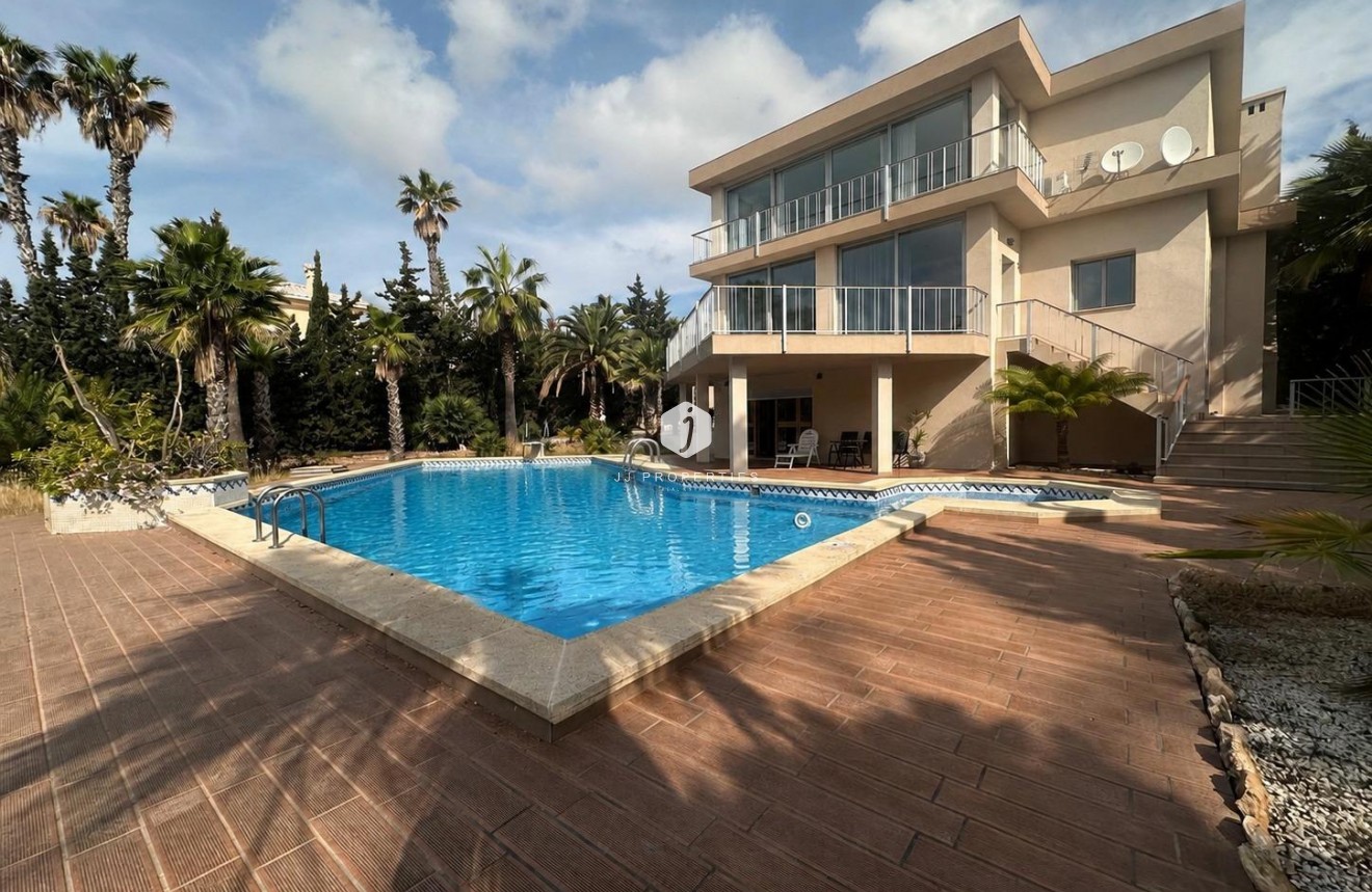 Resale - Villa -
Ciudad Quesada - Costa Blanca Sur