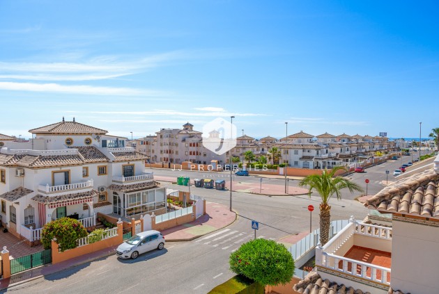 Z drugiej ręki - Szalet -
Cabo Roig - Costa Blanca