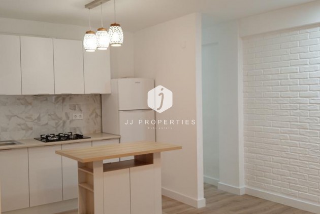 Aus zweiter Hand - Wohnung -
Torrevieja - El molino