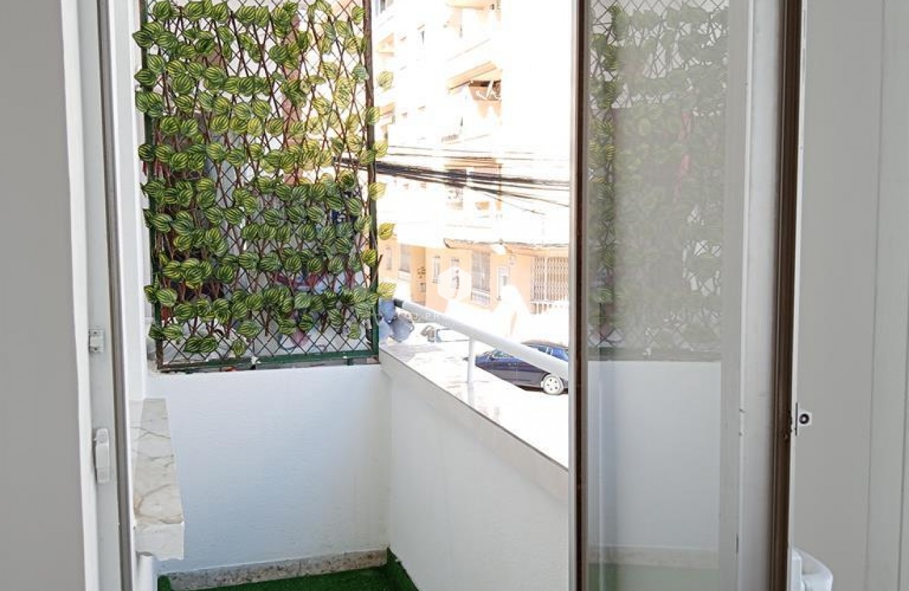 Aus zweiter Hand - Wohnung -
Torrevieja - El molino