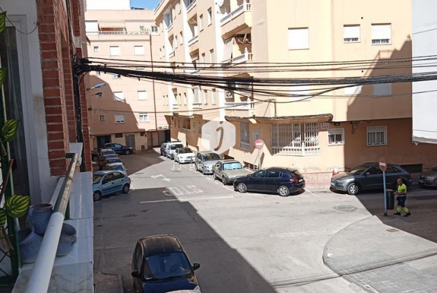 Aus zweiter Hand - Wohnung -
Torrevieja - El molino