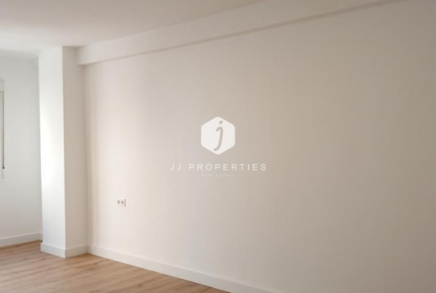 Aus zweiter Hand - Wohnung -
Torrevieja - El molino