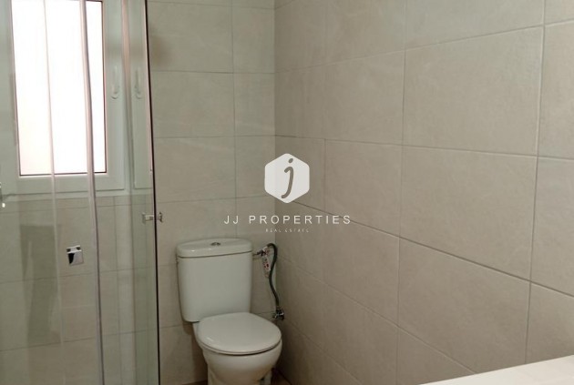 Aus zweiter Hand - Wohnung -
Torrevieja - El molino