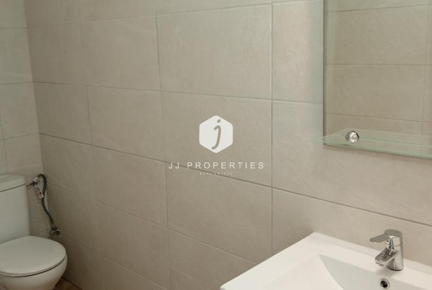 Aus zweiter Hand - Wohnung -
Torrevieja - El molino