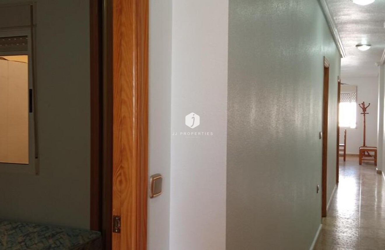 Tweedehands - Appartement / flat -
Los Montesinos - PUEBLO CENTRO