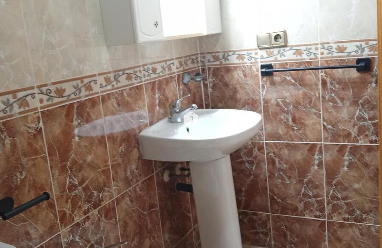 Tweedehands - Appartement / flat -
Los Montesinos - PUEBLO CENTRO