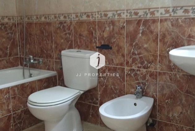 Tweedehands - Appartement / flat -
Los Montesinos - PUEBLO CENTRO