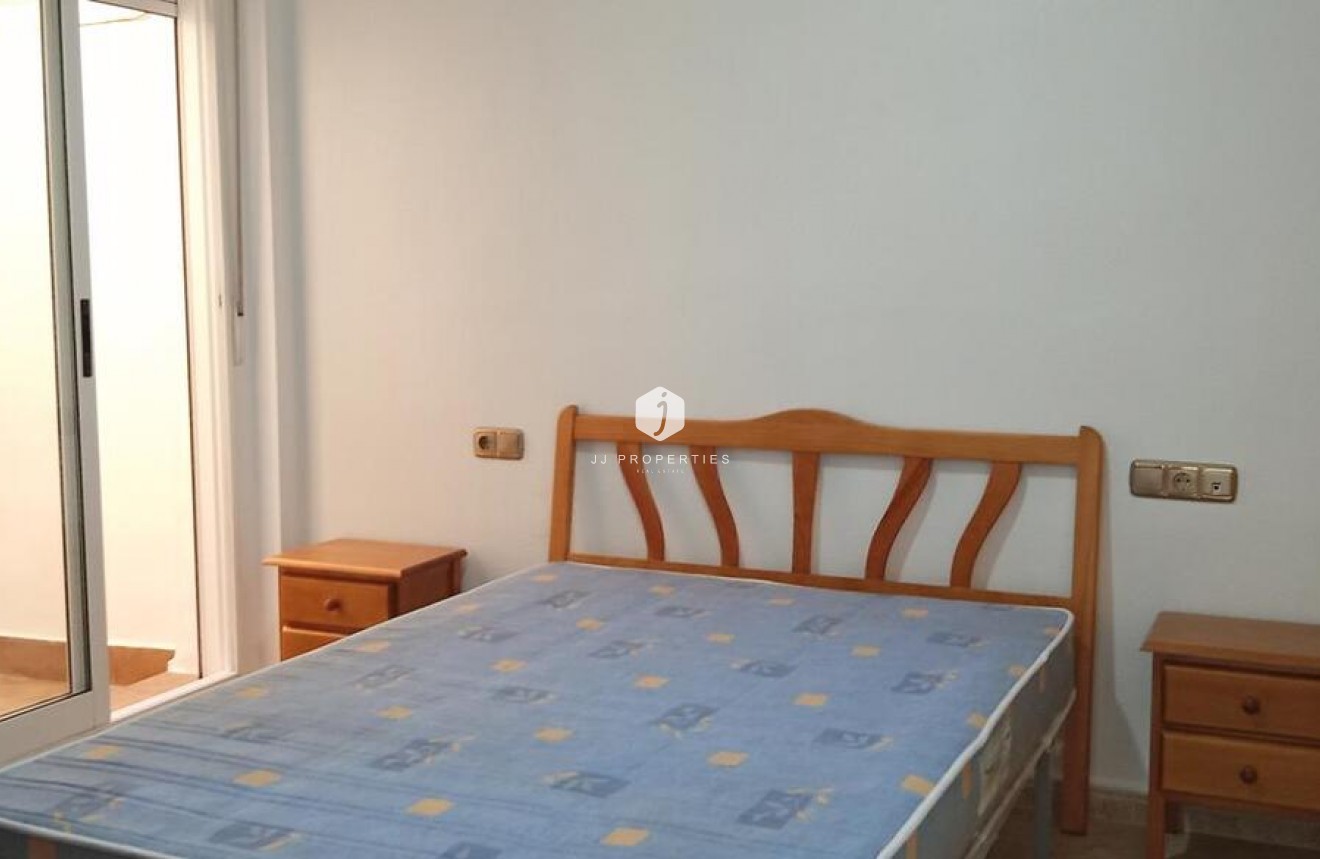 Tweedehands - Appartement / flat -
Los Montesinos - PUEBLO CENTRO