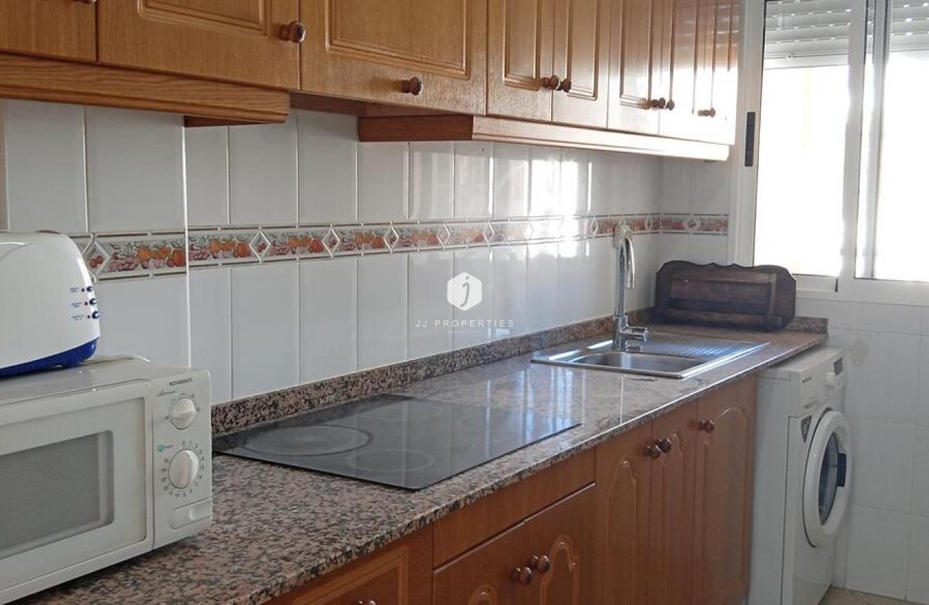 Tweedehands - Appartement / flat -
Los Montesinos - PUEBLO CENTRO