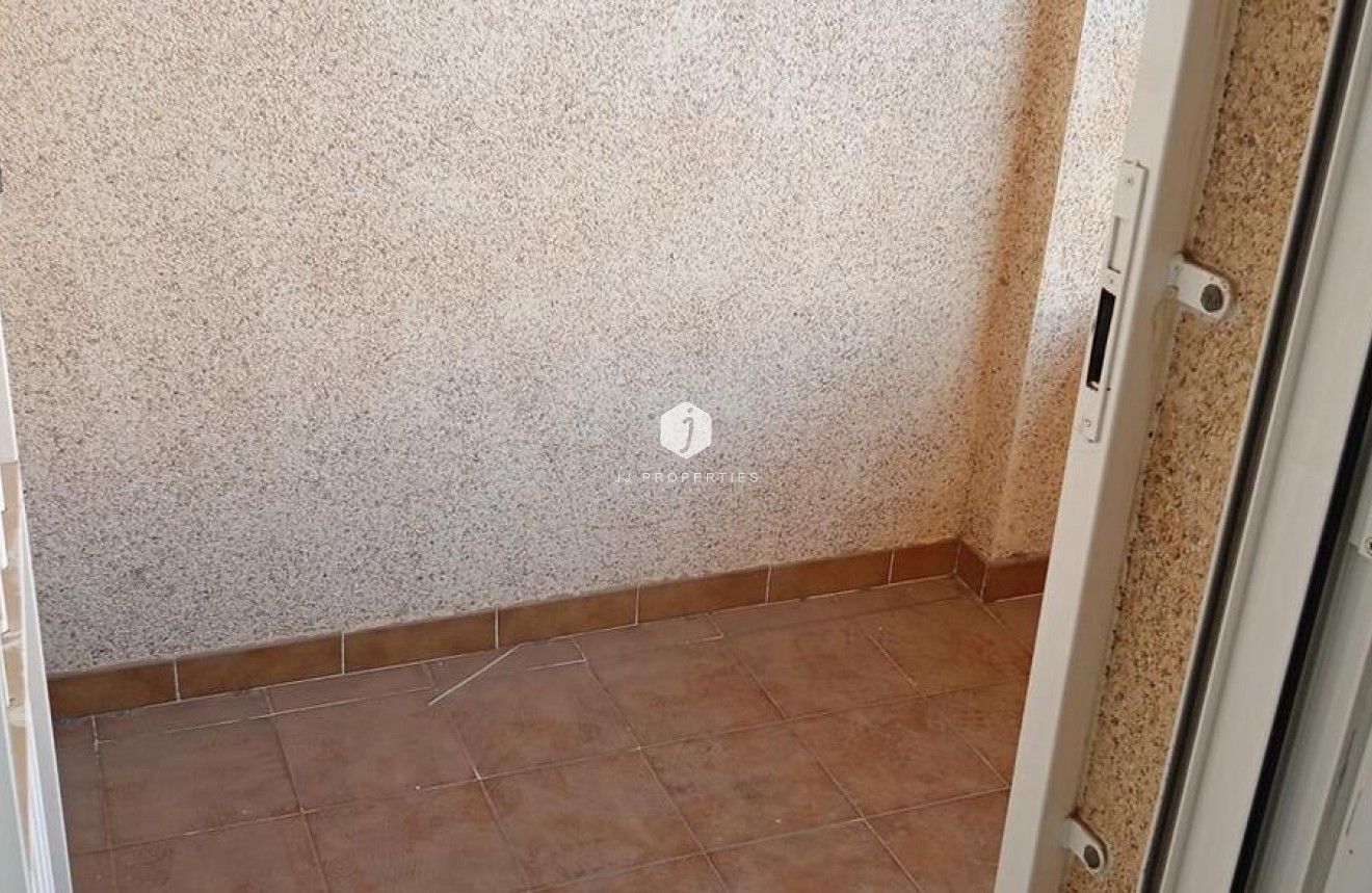 Tweedehands - Appartement / flat -
Los Montesinos - PUEBLO CENTRO