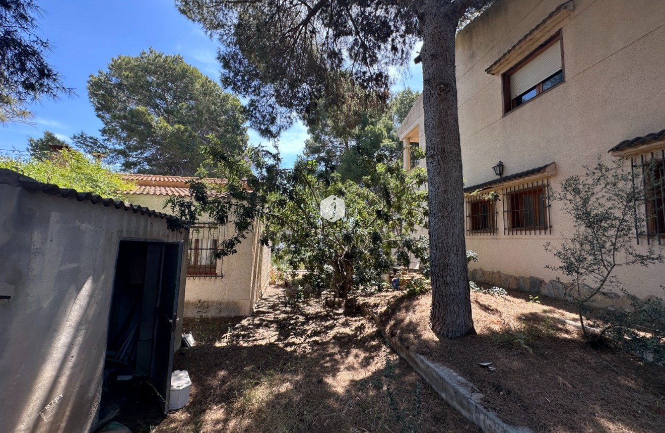 Z drugiej ręki - Villa -
Torrevieja - Costa Blanca