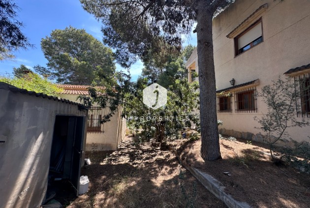 Z drugiej ręki - Villa -
Torrevieja - Costa Blanca